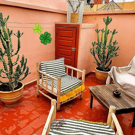 Riad Traditionnel De Charme 3 Chambres Marrakesch Exterior foto